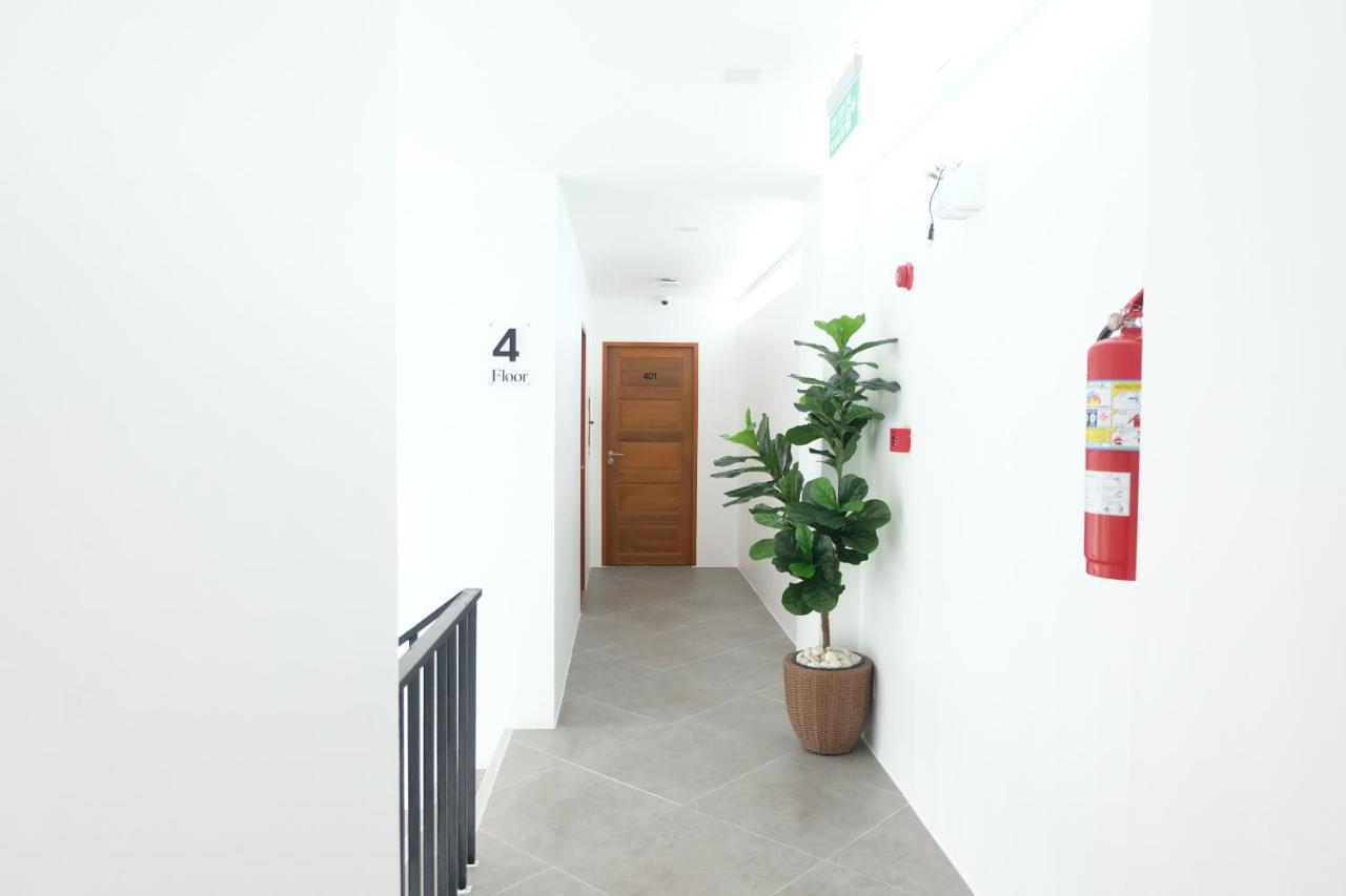 Hotel B3 House à Kamala Beach Extérieur photo