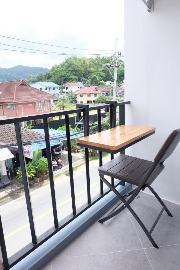 Hotel B3 House à Kamala Beach Extérieur photo